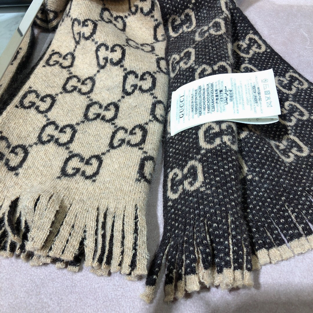 EN – Luxury GCI Scarf 009