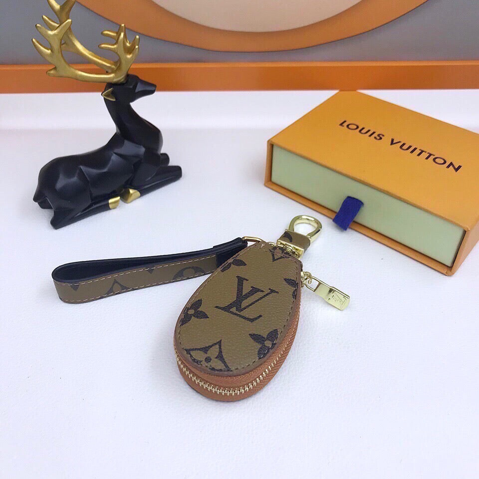 EN – Lux Keychains LUV 025