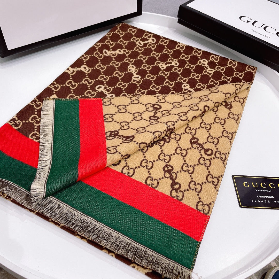 EN – Luxury GCI Scarf 013