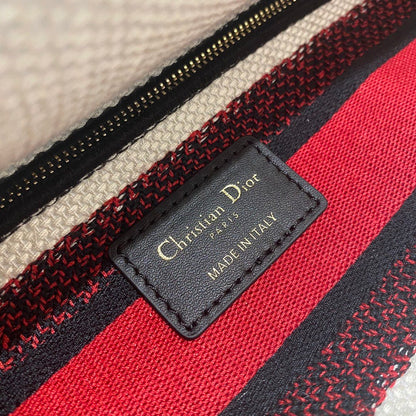 DI Medium Lady D-Lite Bag Multicolor Cupidon Embroidery, Red/Latte Handbags, 24cm CD M0565OTQG_M941