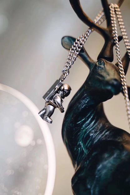 EN – Lux LV Necklaces 065