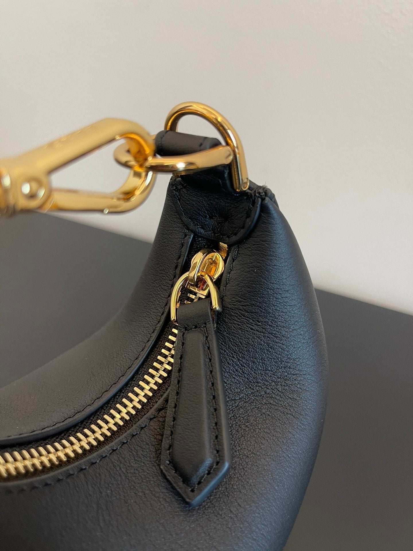 FI Nano FIgraphy Black For Women, HandBags 6.7in/17cm FF 8BR798A5DYF1HEJ