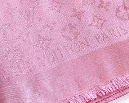 EN – Luxury LUV Scarf 024