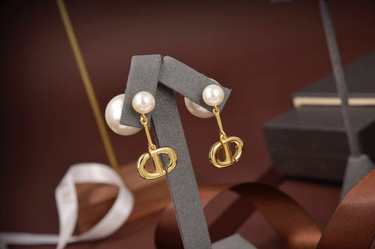 EN – Lux Earring Dir 017