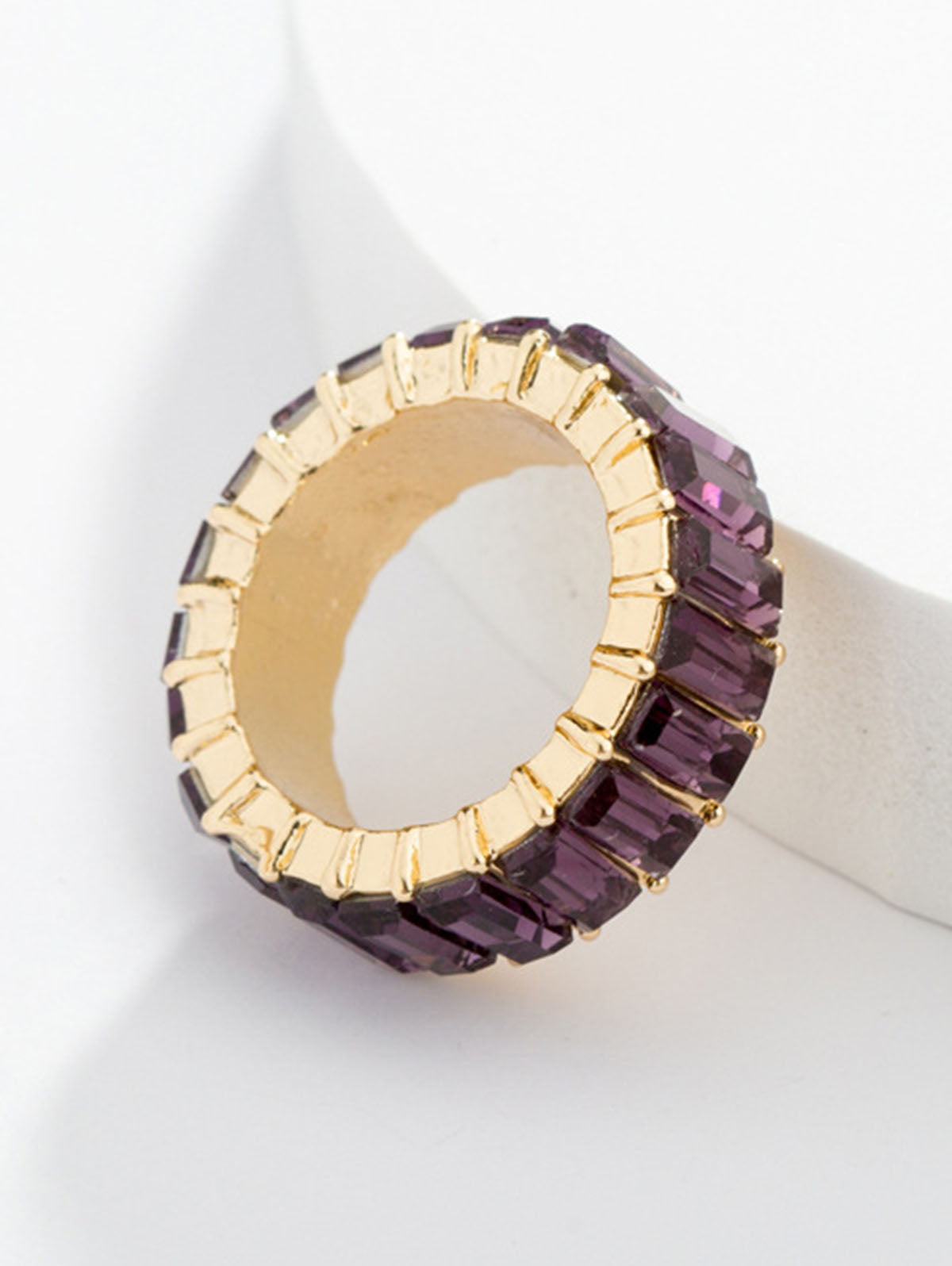 Fashionable Multicolor Rhinestone Alloy Band Ring