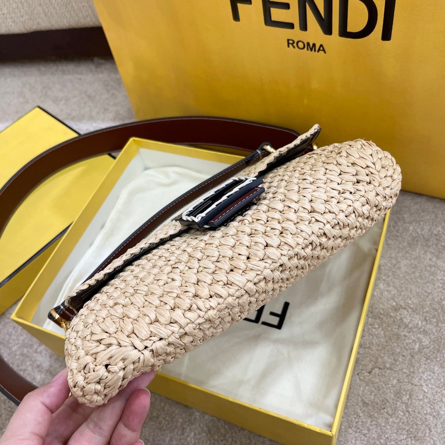 FI Baguette Woven Straw Red For Women, Handbags, Shoulder And Crossbody Bags 10.2in/26cm FF