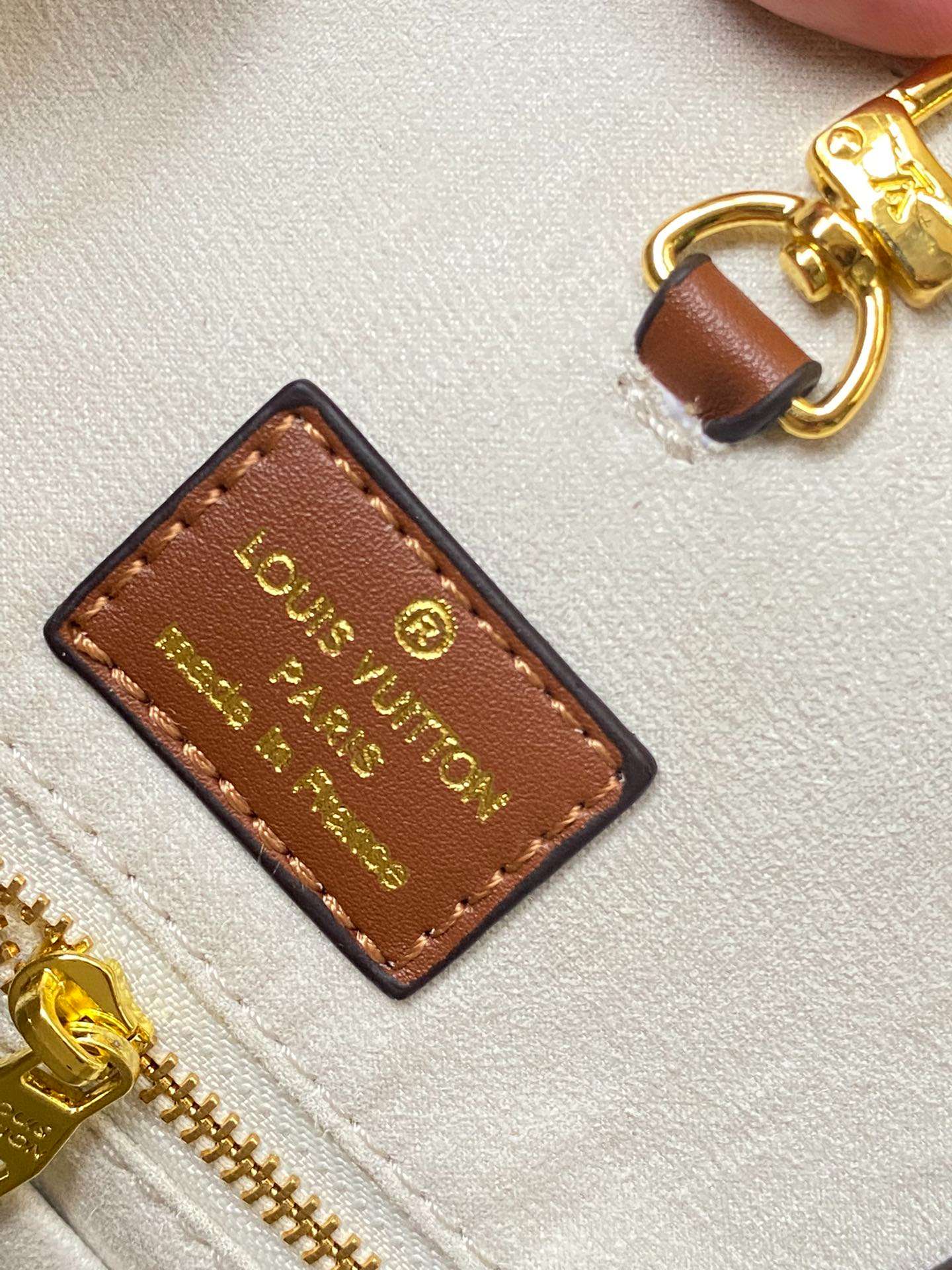 EL -New Arrival Bags LUV 966