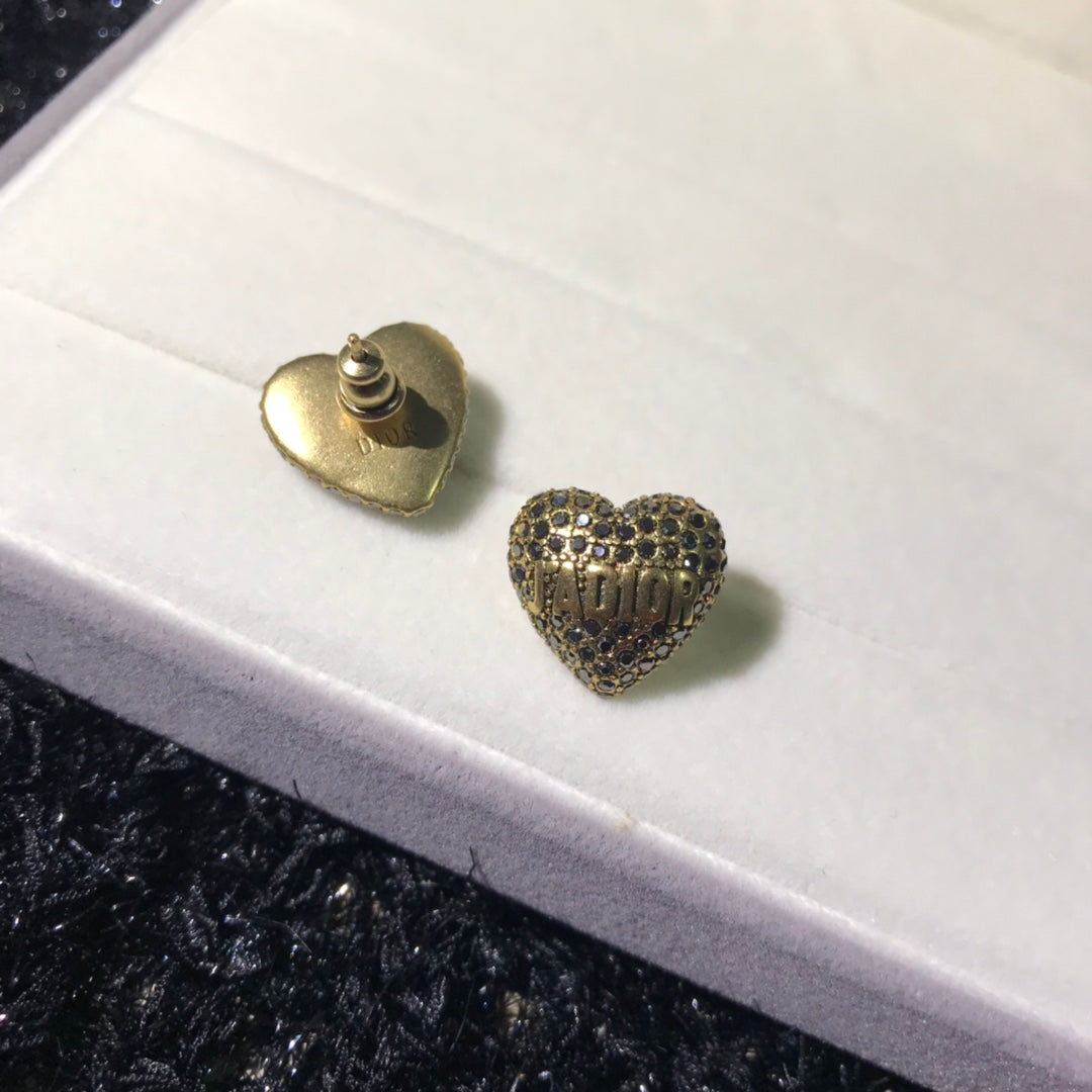 EN – Lux Earring Dir 010