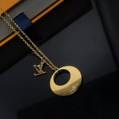 EN – Lux LV Necklaces 083