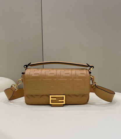 FI Baguette Brown For Women, Handbags, Shoulder And Crossbody Bags 10.6in/27cm FF 8BR600