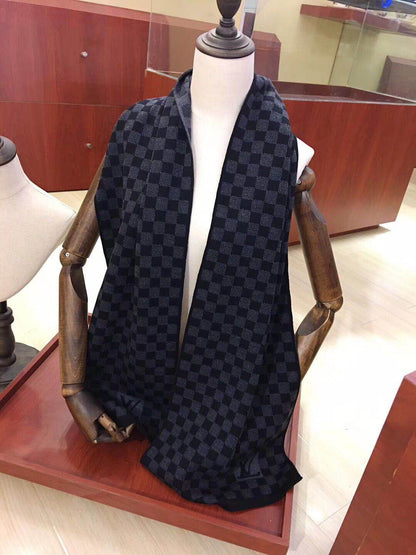 EN – Luxury LUV Scarf 030