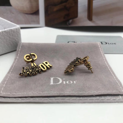 EN – Lux Earring Dir 014