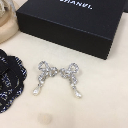 EN – Lux Earring CHL 024