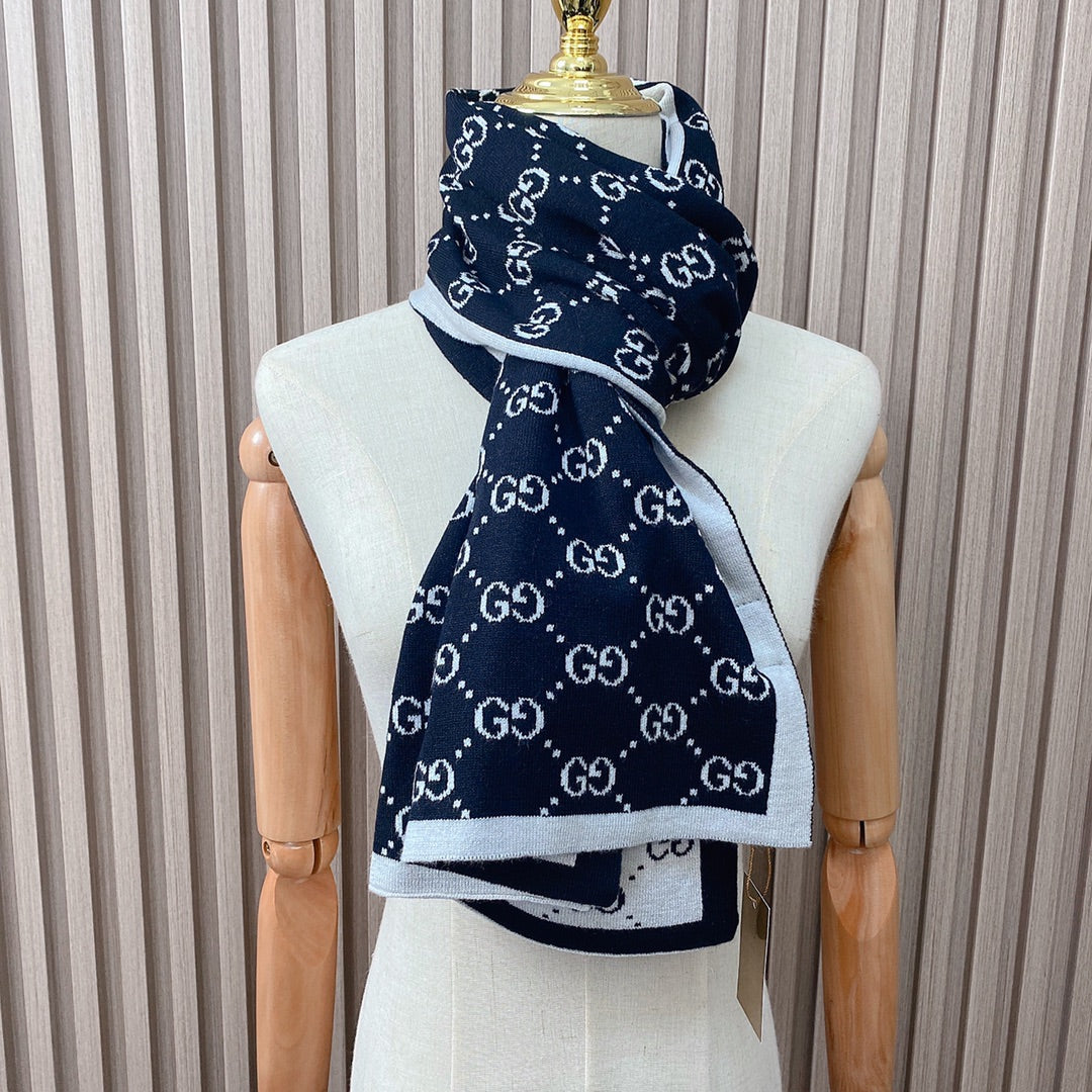 EN – Luxury GCI Scarf 004