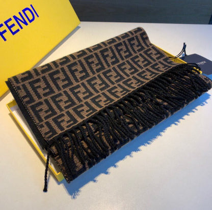 EN – Luxury FEI Scarf 020