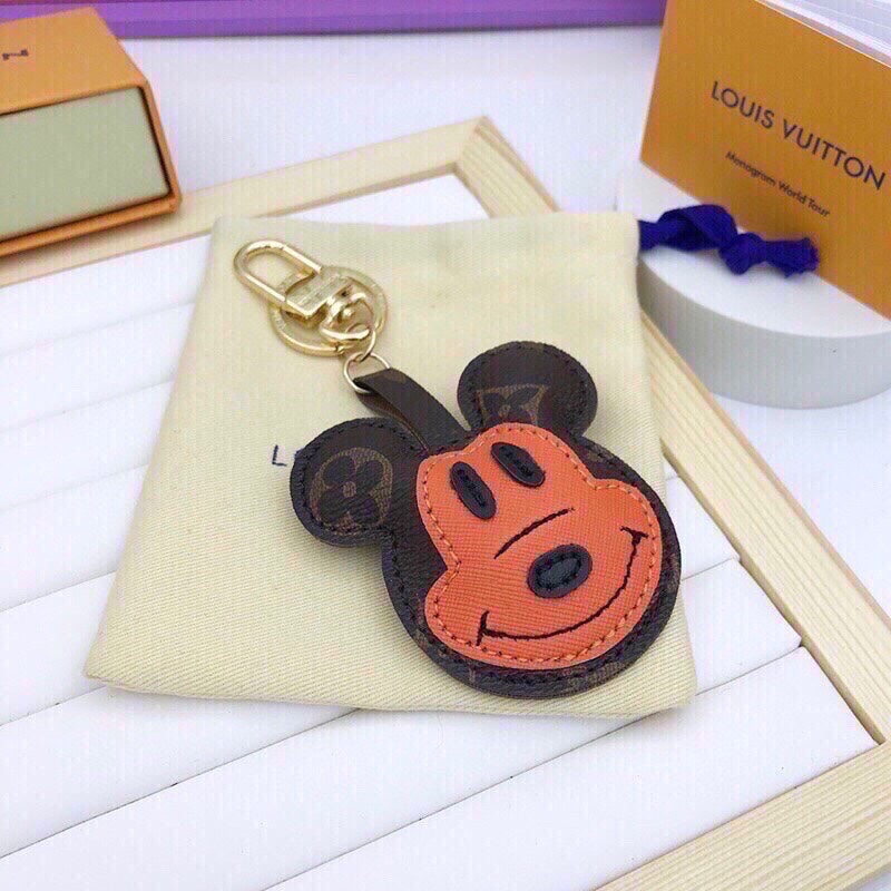 EN – Lux Keychains LUV 054