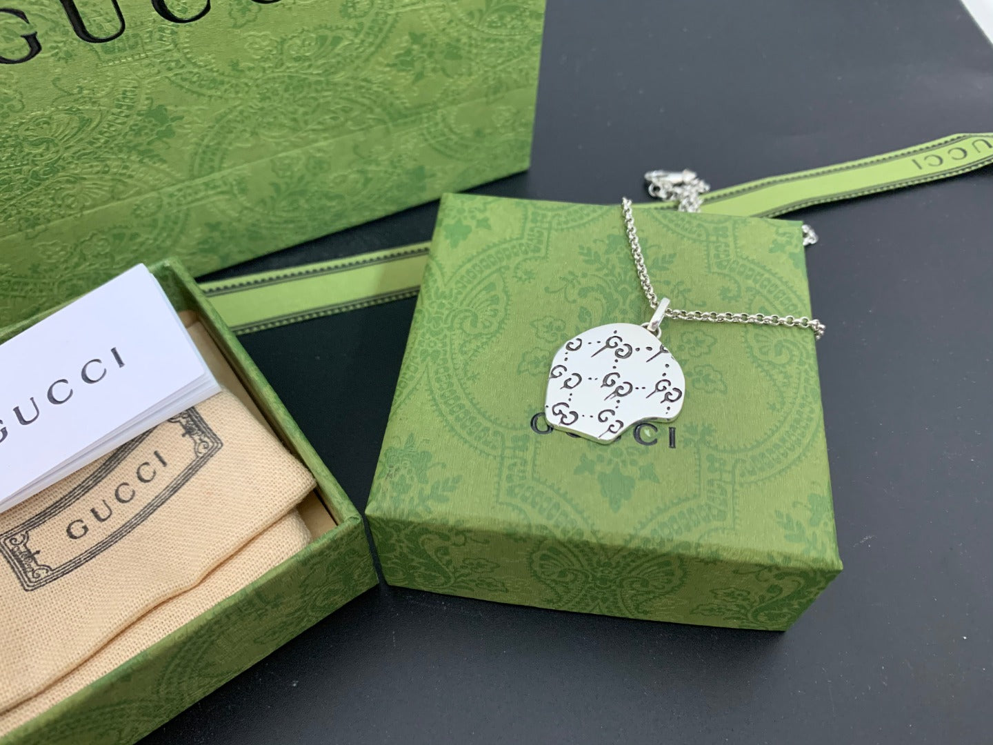 EN – Lux GCI Necklaces 029