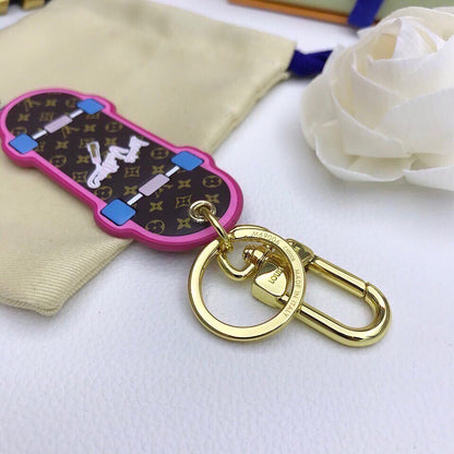 EN – Lux Keychains LUV 019