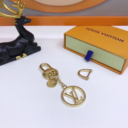 EN – Lux Keychains LUV 021