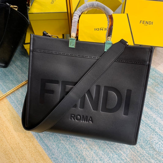 FI Sunshine Medium Black For Women, Handbags, Shoulder And Crossbody Bags 13.7in/35cm FF 8BH386ABVLF0KUR