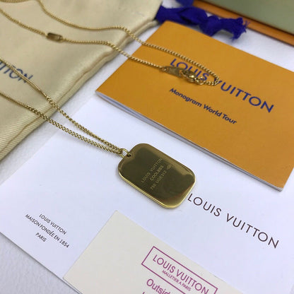 EN – Lux Necklace LUV014