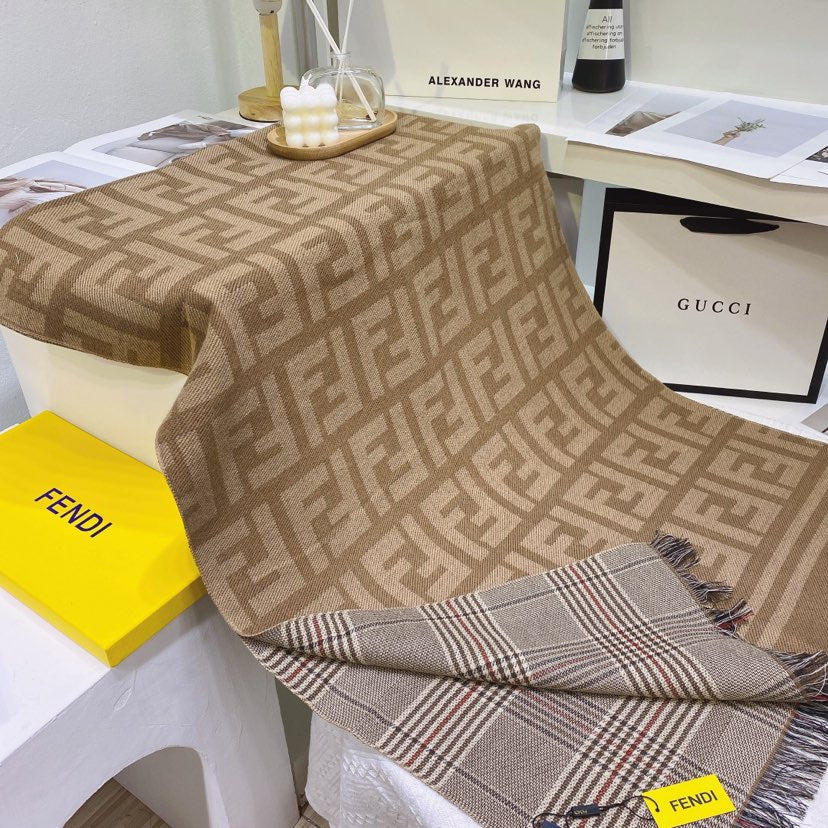 EN – Luxury FEI Scarf 019