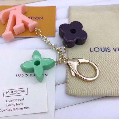 EN – Lux Keychains LUV 034