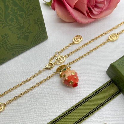 EN – Lux GCI Necklaces 002