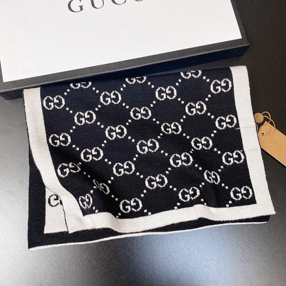EN – Luxury GCI Scarf 004