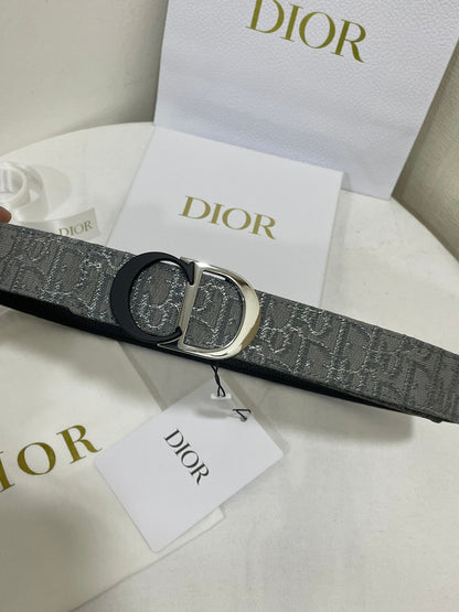 FASHION BELTS