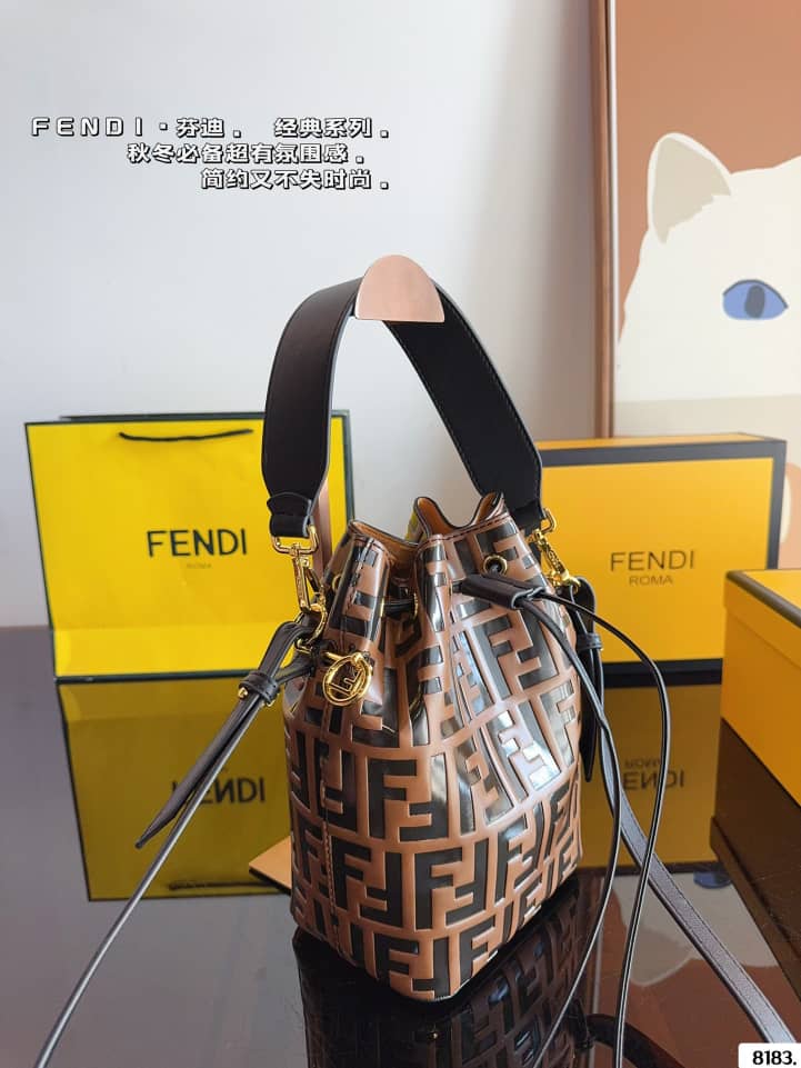 Fendi Mon Tresor Mini-Bag
