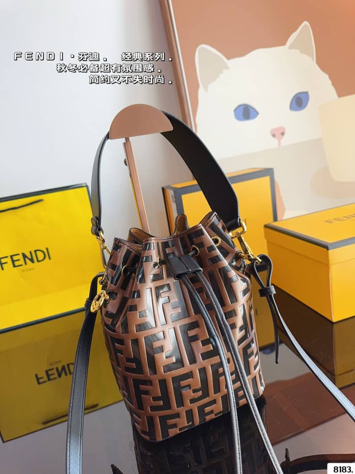 Fendi Mon Tresor Mini-Bag